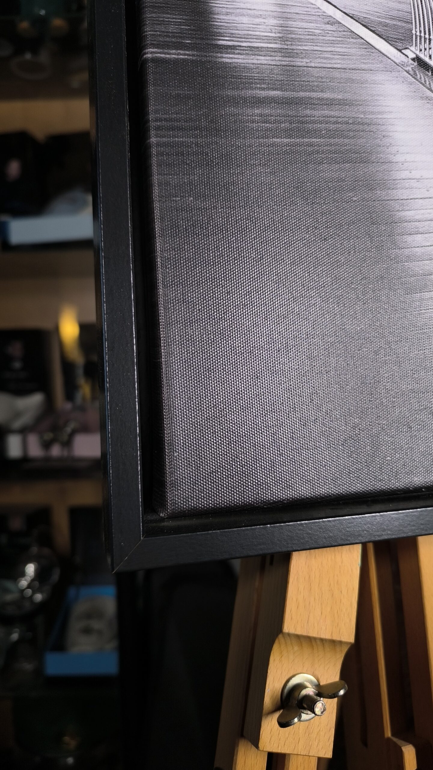 Nächtliche Eleganz – Seebrücke Koserow auf Usedom in Schwarz-Weiß – Leinwand 60x30cm im Schattenfugenrahmen Nächtliche Eleganz – Seebrücke Koserow auf Usedom in Schwarz-Weiß – Leinwand 60x30cm im Schattenfugenrahmen Koserow Fotografie 3