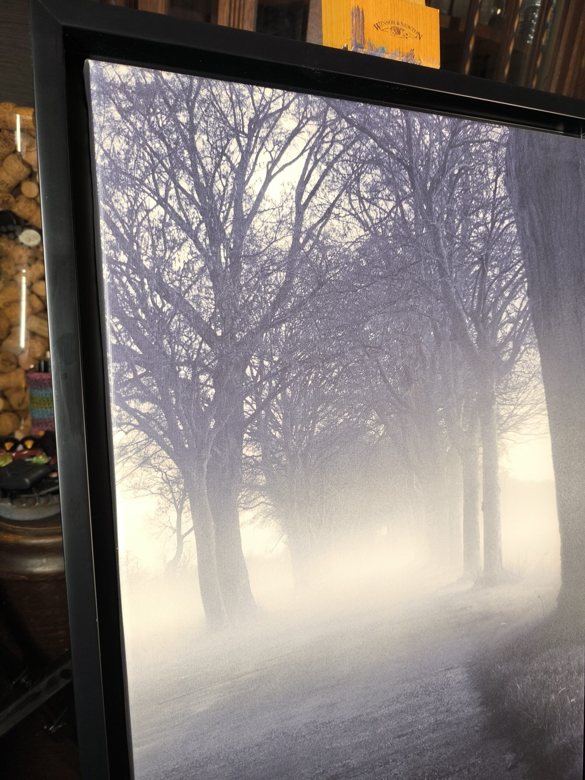 „Morgendlicher Nebeltanz“ – Zeitlose Fotokunst für dein Zuhause – Fotodruck auf Leinwand 60x40cm im Schattenfugenrahmen „Morgendlicher Nebeltanz“ – Zeitlose Fotokunst für dein Zuhause – Fotodruck auf Leinwand 60x40cm im Schattenfugenrahmen Landschaft 2