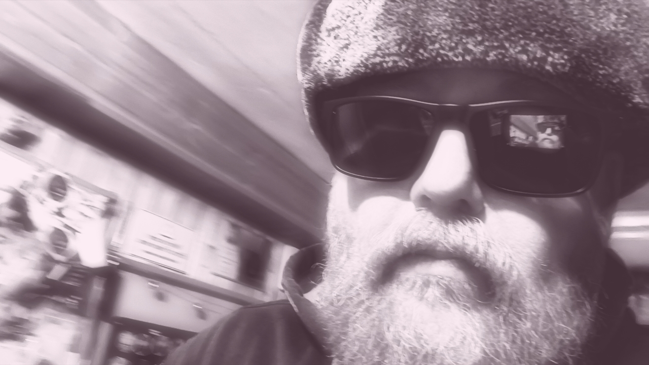 Erhellendes nach über 30 Jahren, Mettbrötchen und KI Slop auf Pinterest