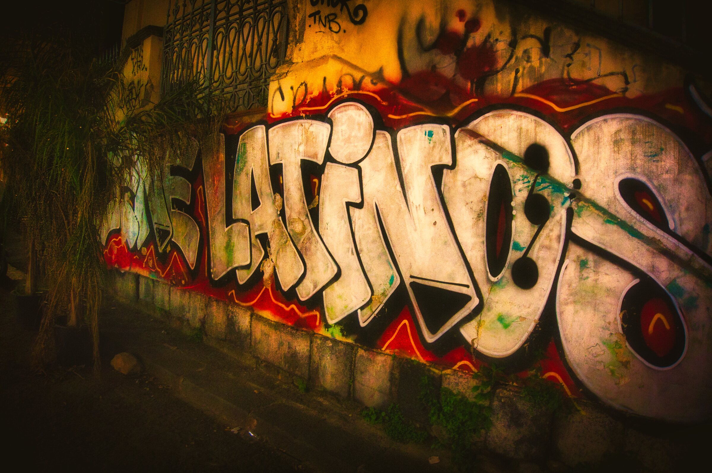Catania jenseits der Postkarten: Wie Streetart mich neu denken ließ – und warum 50 das neue 30 ist